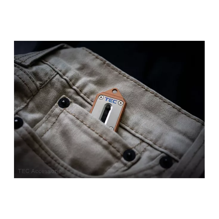 TEC Accessories Neo-Spec Aluminium Magnifier 7 TEC Accessories Neo-Spec Aluminium Magnifier - Image 5